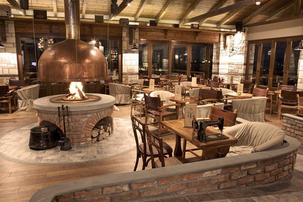 Kazarma Hotel Kalývia Fylaktís Esterno foto