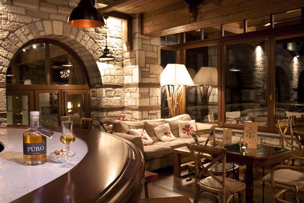 Kazarma Hotel Kalývia Fylaktís Esterno foto